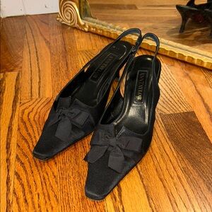 Ann Taylor Black Bow Slingback Heels